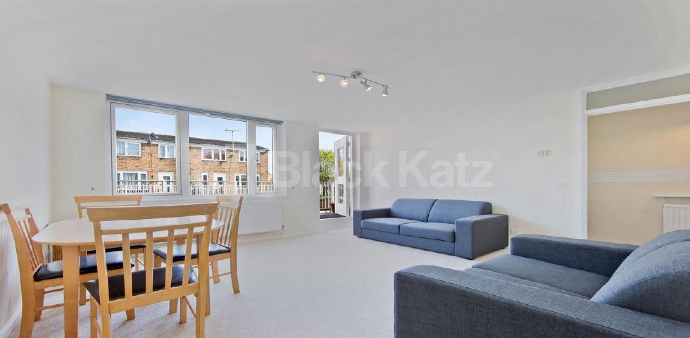 			UNDER OFFER , 4 Bedroom, 1 bath, 1 reception Apartment			 Amina Way, London Bridge/Bermondsey Borders
